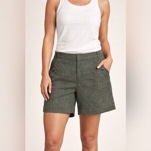 Athleta Womens green voyager 100% linen shorts  with front snap pockets